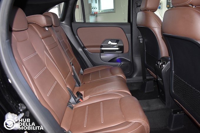 MERCEDES-BENZ GLA 200 d Automatic 4Matic Premium